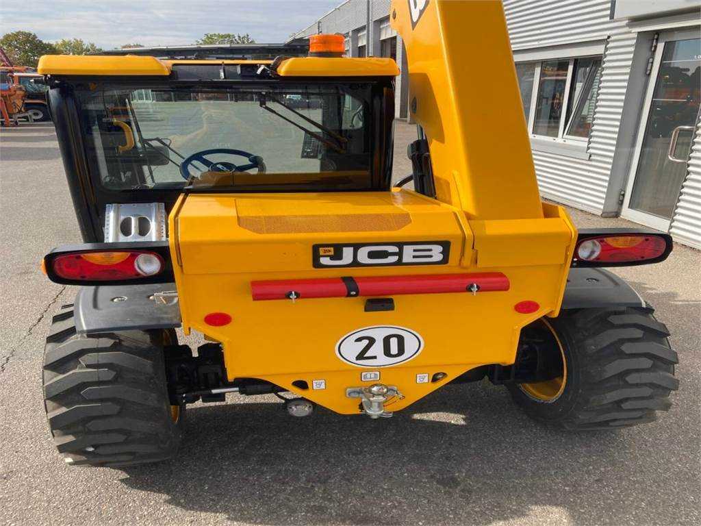 JCB