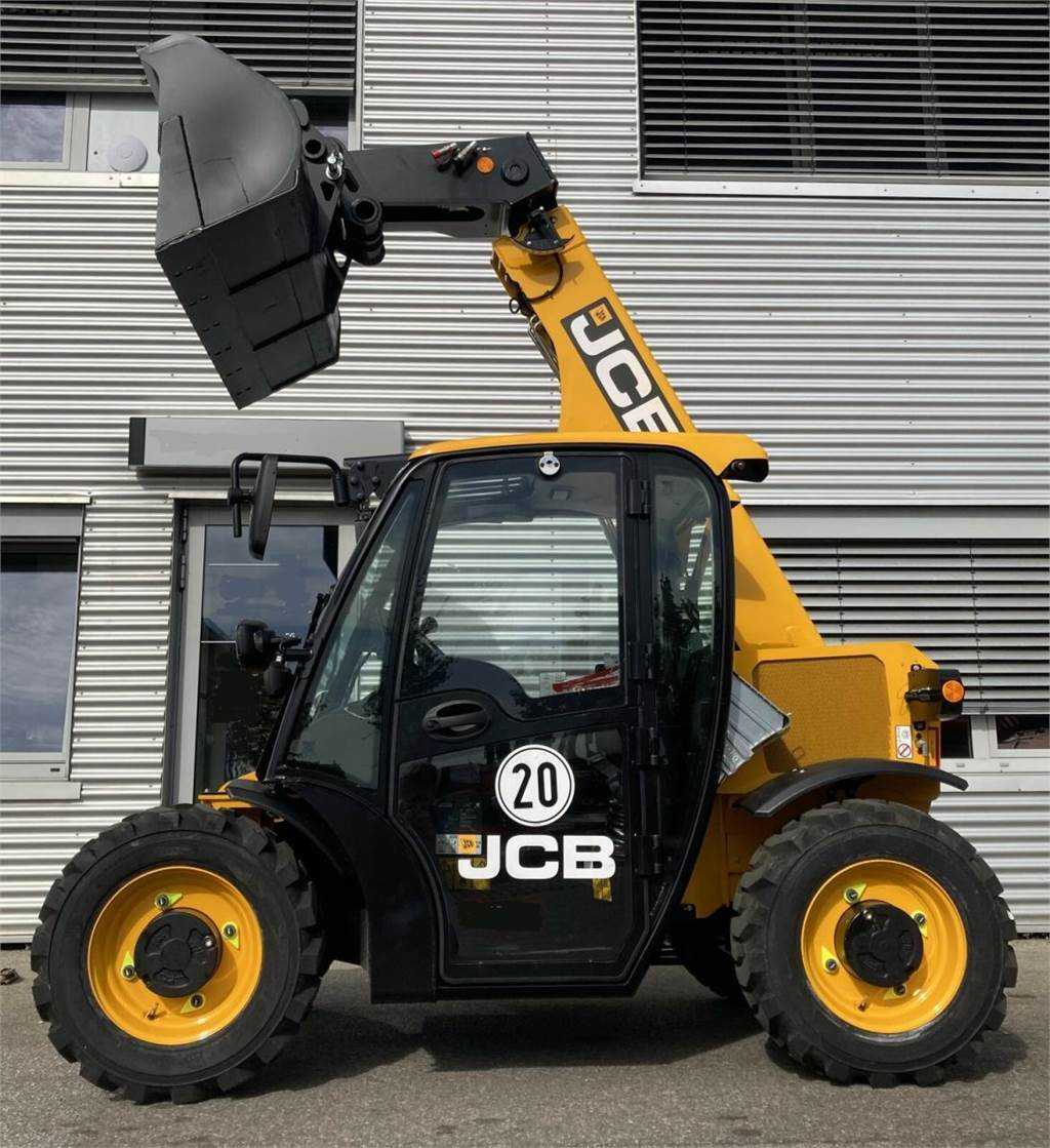 JCB