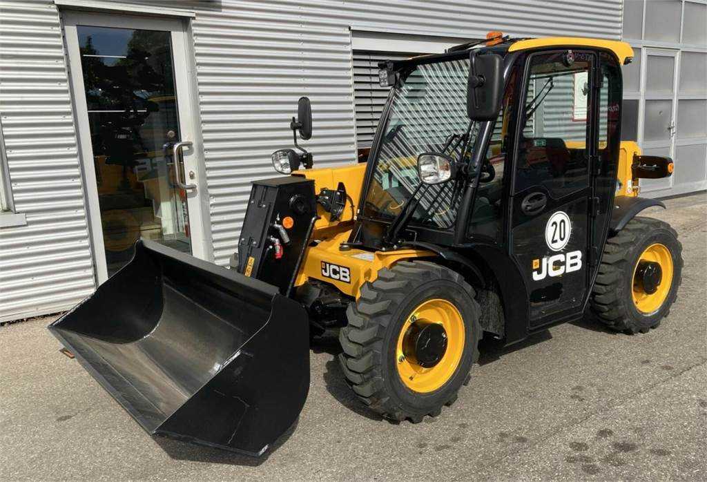 JCB