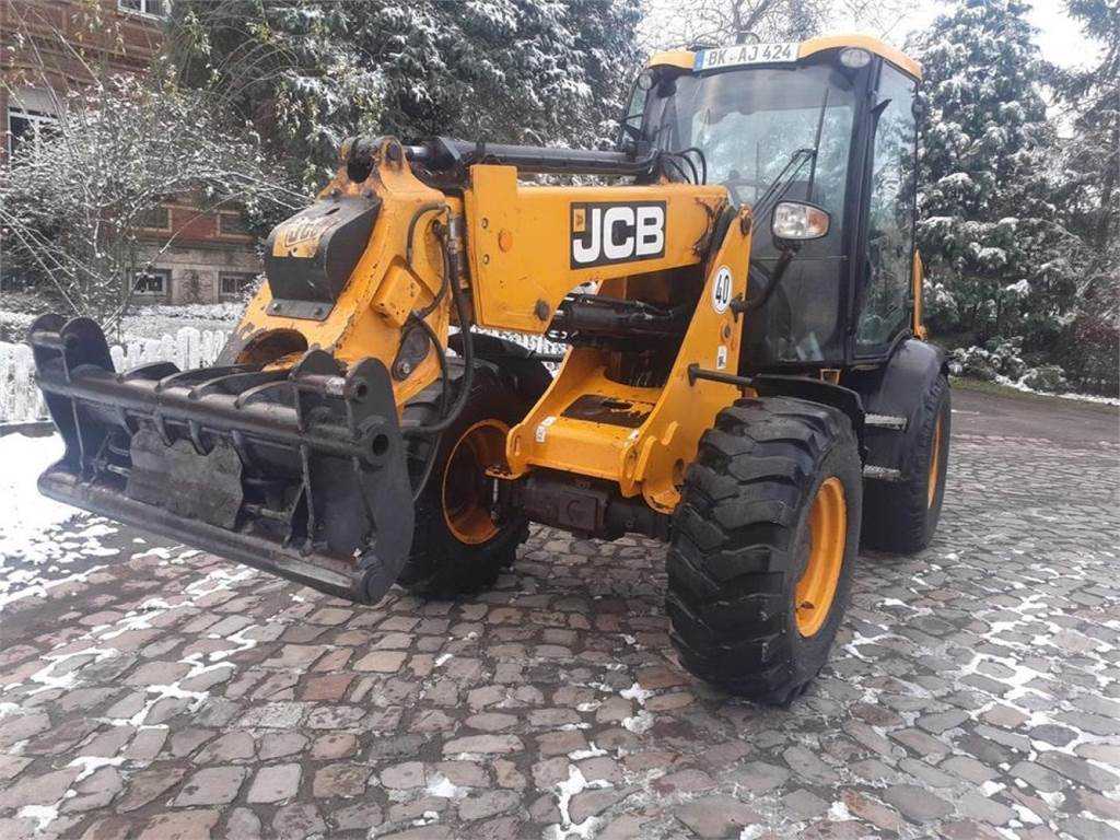 JCB