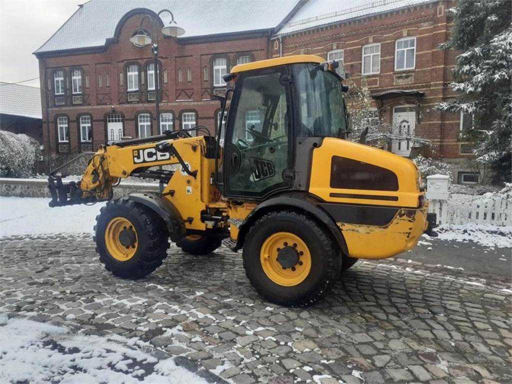 JCB