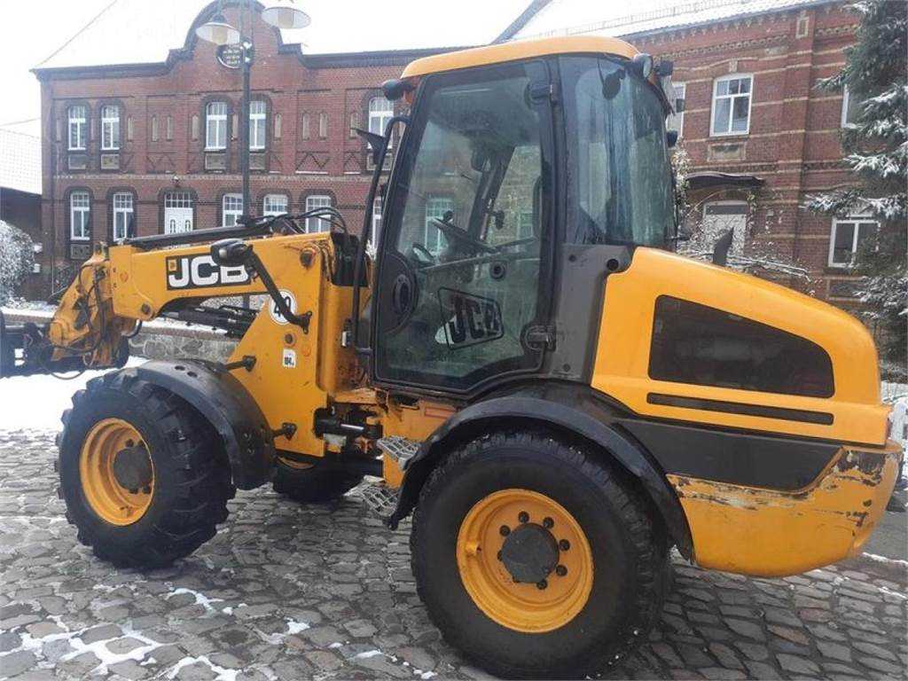 JCB