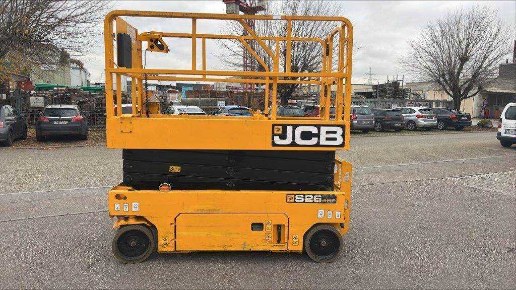 JCB