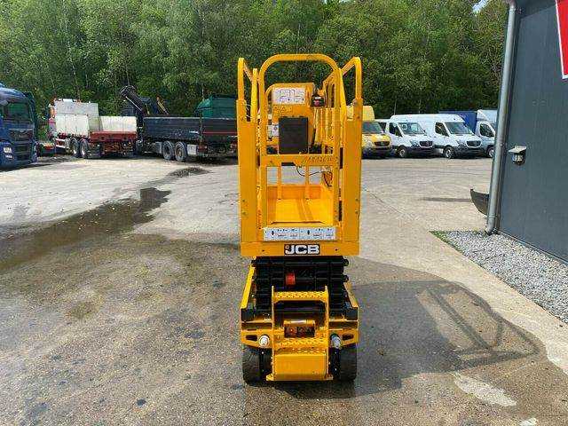 JCB