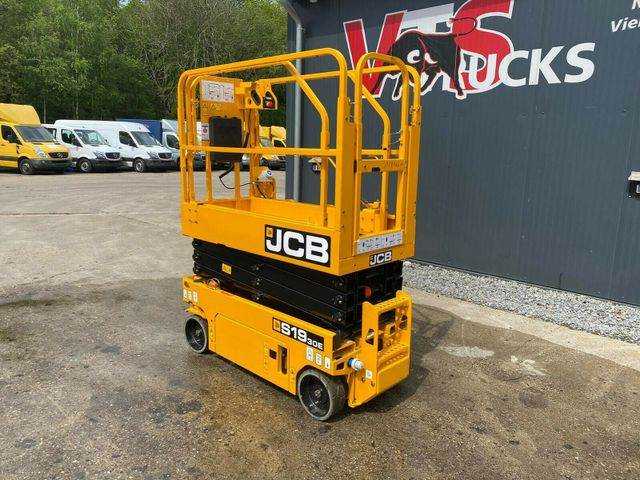 JCB