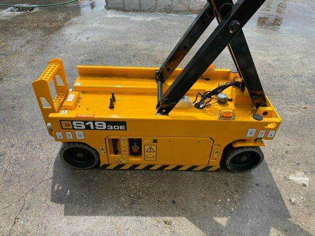 JCB